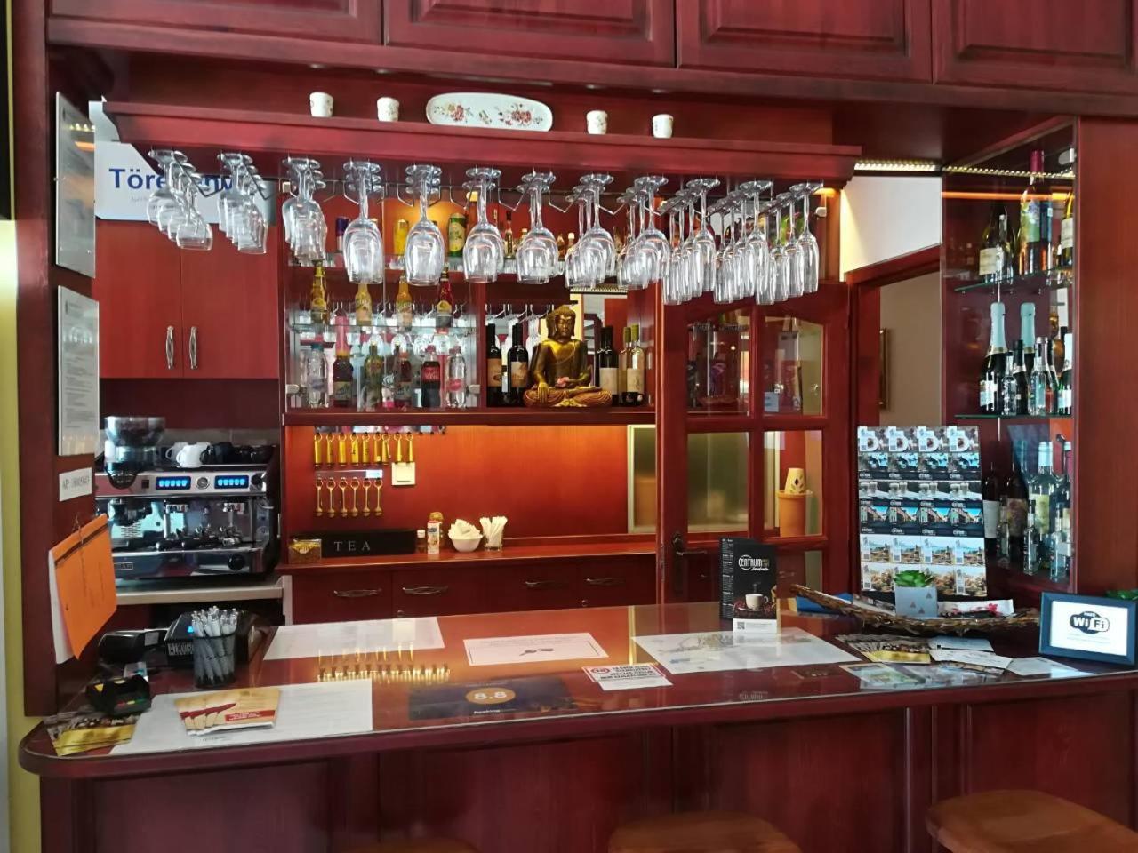 Centrum Panzio Szentendre Extérieur photo